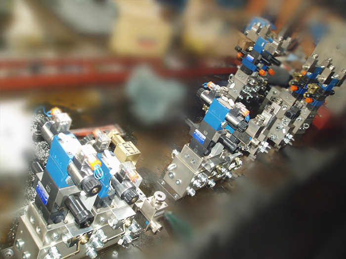 Drilling platform valve group